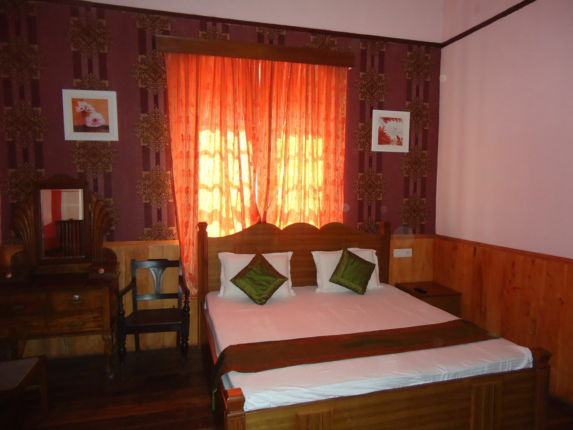 Itsy By Treebo - Rosefield Heritage Ooty Buitenkant foto